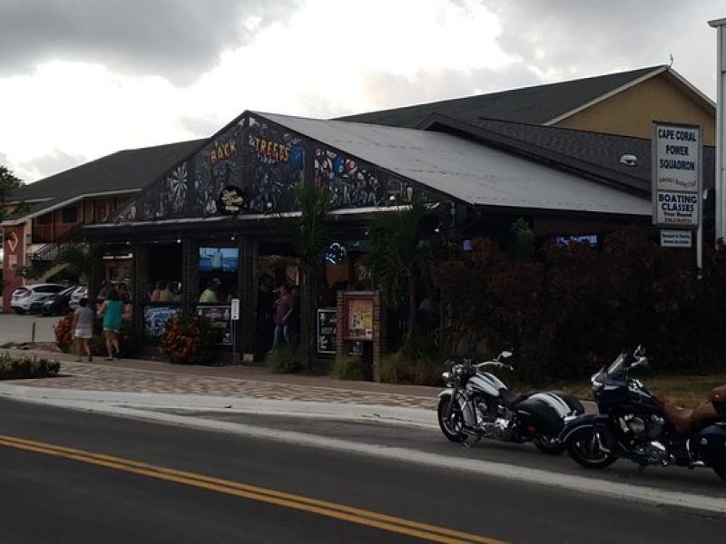 Backstreets Sports Bar