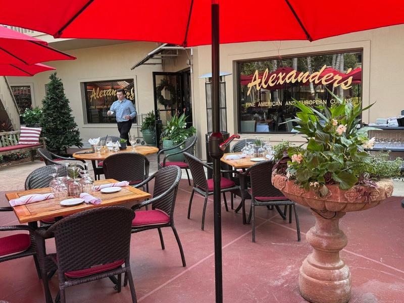 Alexander’s Garden Restaurant