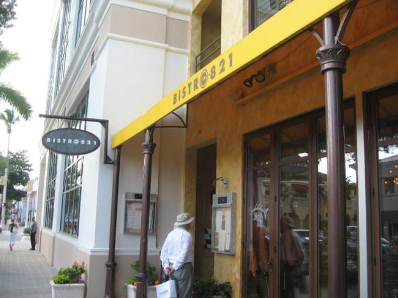 Bistro 821
